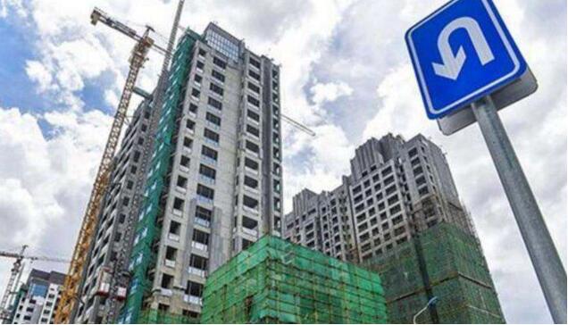 一線城市新房和二手房全面降溫，4個一線城市新建商品住宅銷售價格由上月上漲0.3%轉(zhuǎn)為下降0.1%??