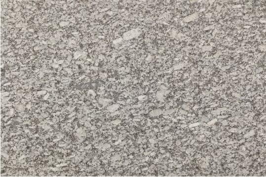 大而薄，是瓷磚石材行業(yè)發(fā)展的必然趨勢，薄型化是必然的發(fā)展方向??