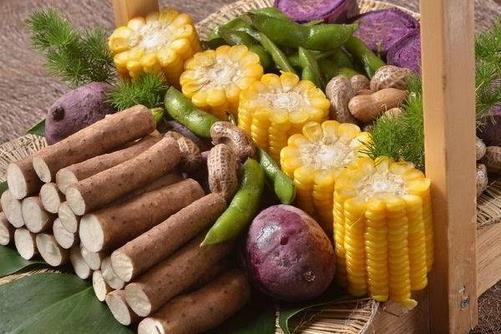 營(yíng)養(yǎng)問(wèn)題的巨大需求必然會(huì)催生健康食品產(chǎn)業(yè)的快速發(fā)展