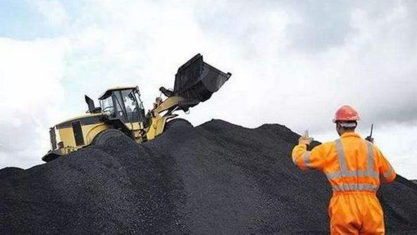 11月原煤日均產量1051萬噸，達到2015年12月以來最高水平