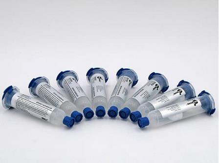 我國膠粘劑行業(yè)向著改性型、反應(yīng)型、多功能型、納米型等方向發(fā)展