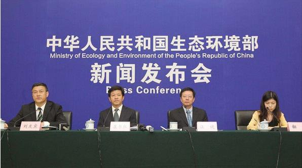 《土壤污染防治法法》為扎實(shí)推進(jìn)“凈土保衛(wèi)戰(zhàn)”提供了堅(jiān)強(qiáng)有力的法治保障