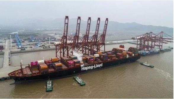 2018年，我國(guó)外貿(mào)進(jìn)出口總值30.51萬(wàn)億元人民幣，其中，出口16.42萬(wàn)億元，進(jìn)口14.09萬(wàn)億元