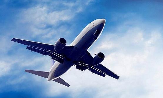 民航業(yè)在中國(guó)擁有廣闊的發(fā)展前景,屬于極有潛力的行業(yè)