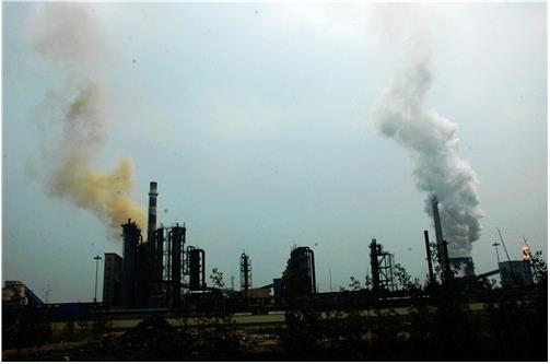 焦化行業(yè)要抓住機遇，因勢利導，化害為利，加快轉(zhuǎn)變增長方式，確保行業(yè)穩(wěn)定發(fā)展