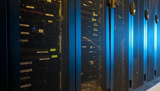 全球和省市服務(wù)器市場(chǎng)需求規(guī)模及2020年全球服務(wù)器出貨量預(yù)測(cè)