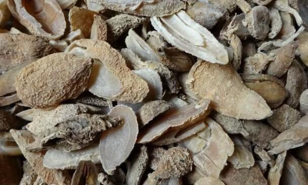 發(fā)展中藥材 山西農民脫貧致富有“良方”